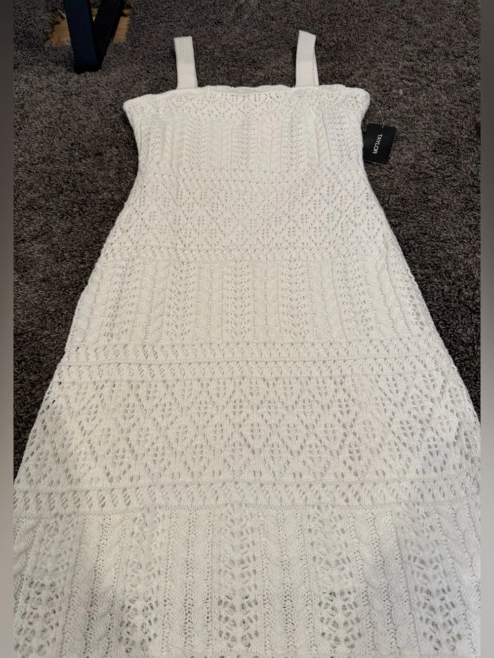 NWT TAYLOR crochet dress! Size S - Picture 3 of 8